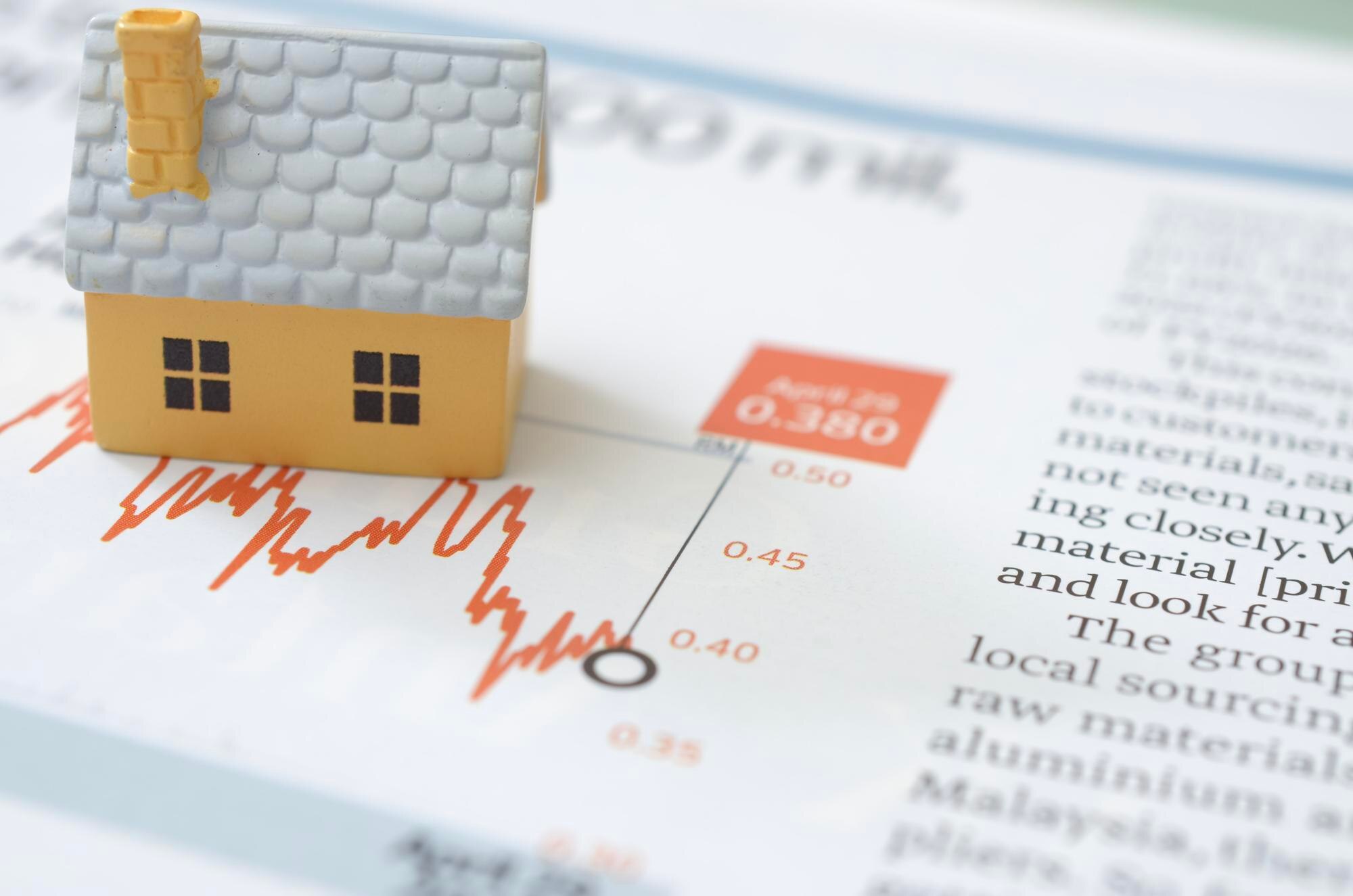 Evaluatorul băncii stabilește un preț mai mic decât cel cerut de proprietar: ce se întâmplă cu creditul