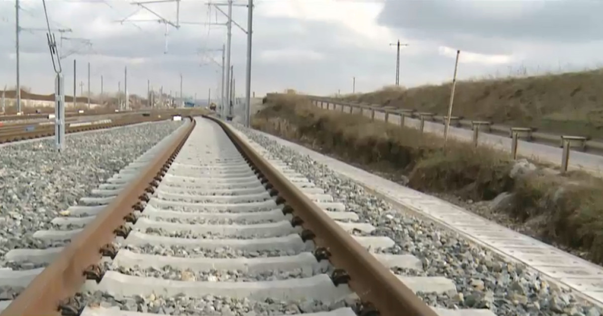 Feroviarii cer fonduri suplimentare și îi invită pe guvernanți în tren spre Satu Mare