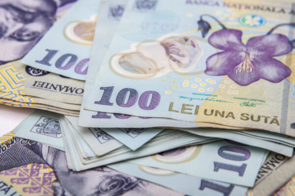 Rectificarea bugetară întârziată ar putea costa economia până la 450 de milioane lunar